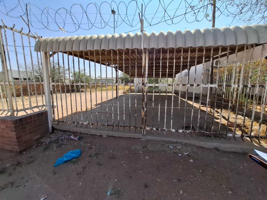 0 Bedroom Property for Sale in Upington Northern Cape